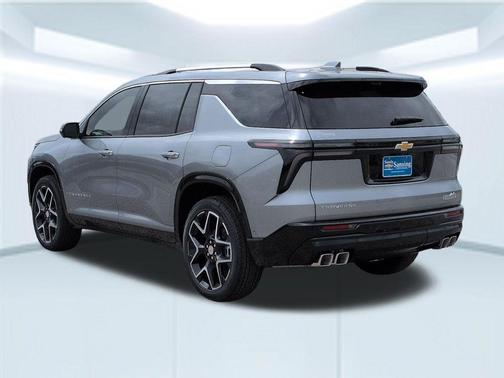 Sterling Gray Metallic 2026 Chevrolet Traverse High Country