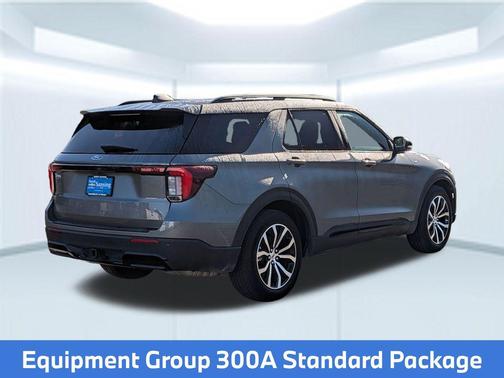 CARBONIZED GRAY METALLIC 2026 Ford Explorer ST-Line