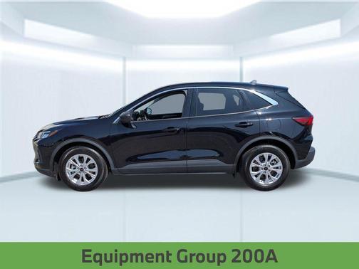 AGATE BLACK METALLIC 2023 Ford Escape Active
