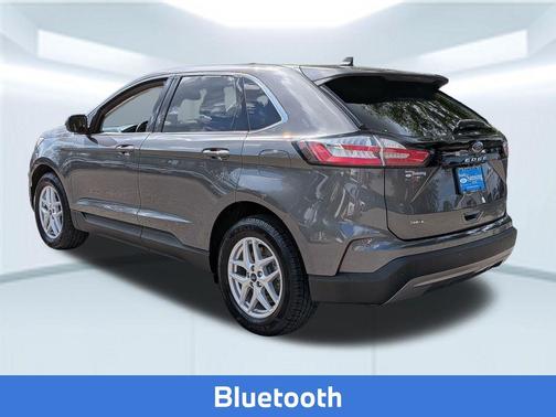 CARBONIZED GRAY 2022 Ford Edge SEL