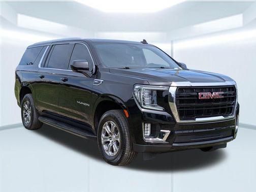 2023 GMC Yukon XL SLE