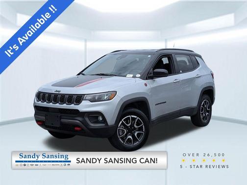 Silver Zynith Metallic Clearcoat 2024 Jeep Compass Trailhawk