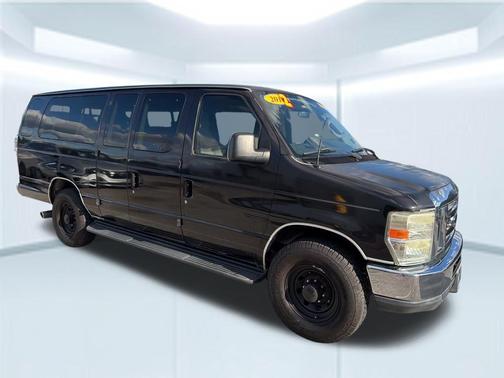 2012 Ford E350 Super Duty XLT
