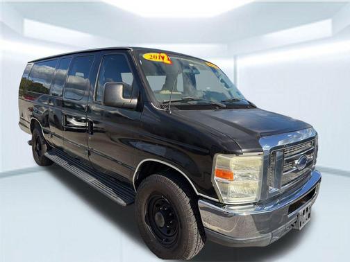 2012 Ford E350 Super Duty XLT
