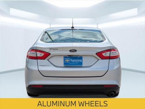 2015 Ford Fusion S
