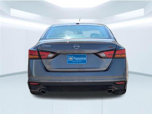 2024 Nissan Altima SR FWD