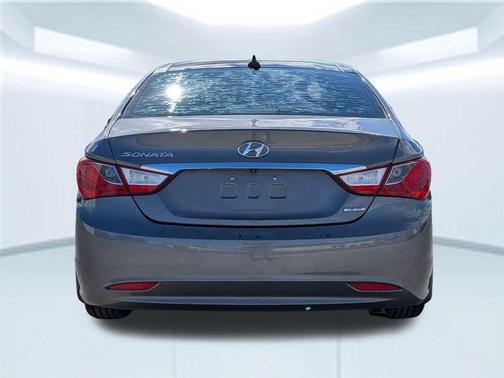 2013 Hyundai SONATA Limited