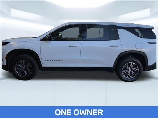2024 Chevrolet Traverse LS