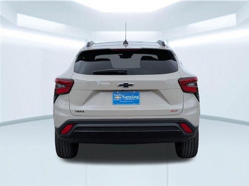 White Sands 2026 Chevrolet Trax FWD 2RS