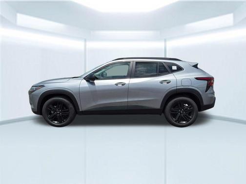 Sterling Gray Metallic 2026 Chevrolet Trax FWD ACTIV