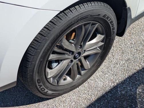 2015 Hyundai TUCSON SE