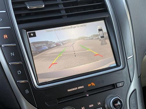 LUXE METALLIC 2017 Lincoln MKX Select