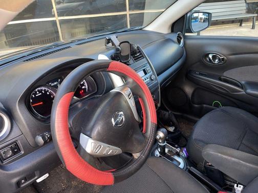 2016 Nissan Versa 1.6 SV