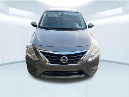 2016 Nissan Versa 1.6 SV