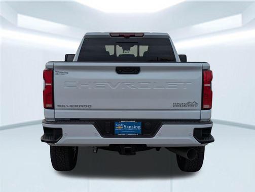 Polar White Tricoat 2026 Chevrolet Silverado 2500 High Country
