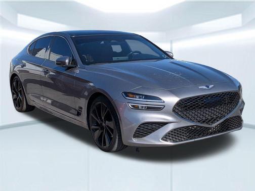 2023 Genesis G70 2.0T RWD