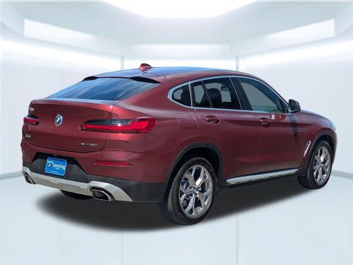 Piemont Red 2023 BMW X4 xDrive30i