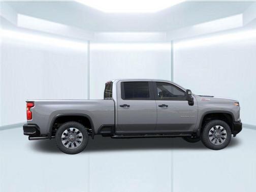 2026 Chevrolet Silverado 2500 Custom