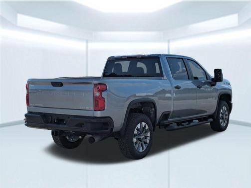 2026 Chevrolet Silverado 2500 Custom