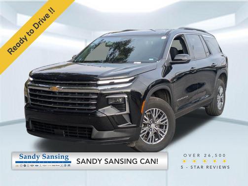 2025 Chevrolet Traverse LT