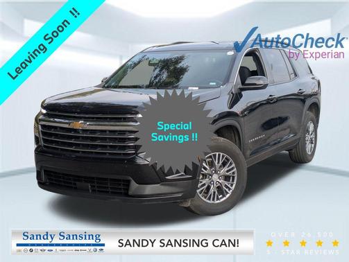 2025 Chevrolet Traverse LT