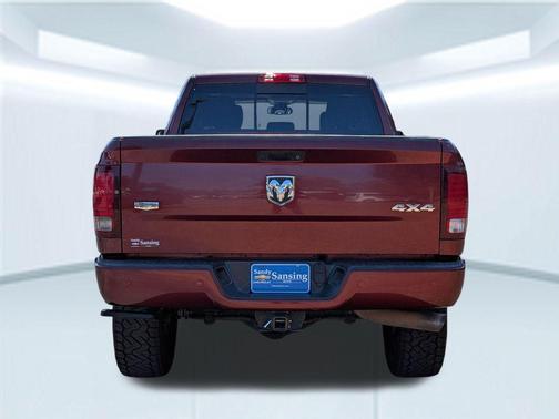 2018 RAM 2500 Laramie Crew Cab 4x4 6'4' Box