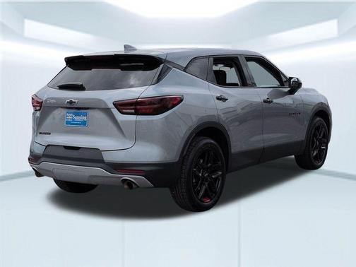Sterling Gray Metallic 2023 Chevrolet Blazer 2LT