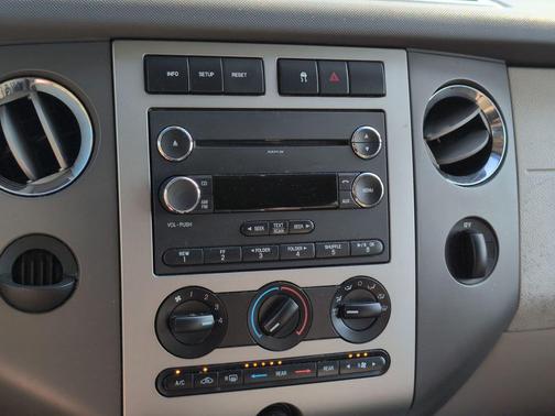 INGOT SILVER METALLIC 2011 Ford Expedition EL XLT