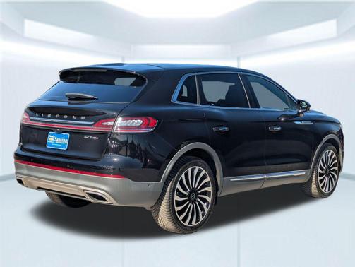 2020 Lincoln Nautilus Black Label