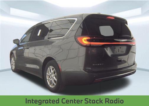 Granite Crystal Metallic Clearcoat 2023 Chrysler Pacifica Touring L
