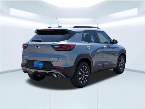Sterling Gray Metallic 2026 Chevrolet Trailblazer ACTIV