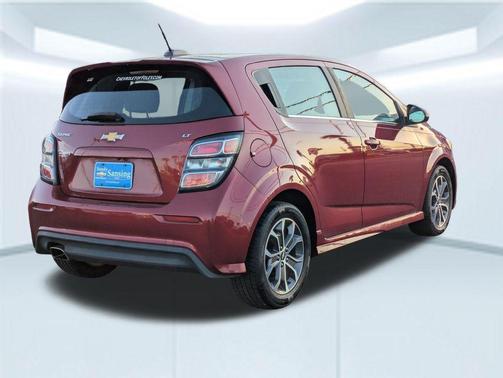 2017 Chevrolet Sonic LT
