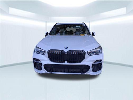 2022 BMW X5 M50i