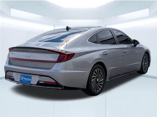 2023 Hyundai SONATA Hybrid Limited