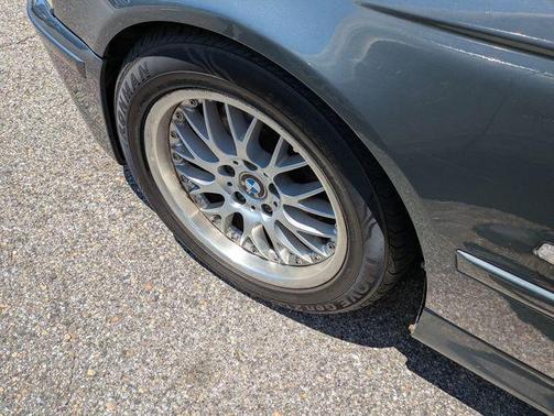 2002 BMW 530 530i