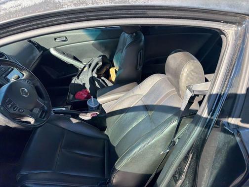 2010 Nissan Altima 3.5 SR