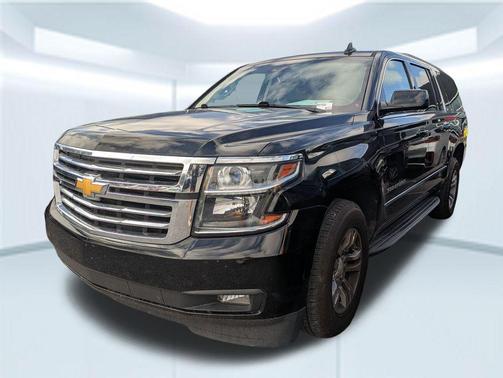 2017 Chevrolet Suburban LT