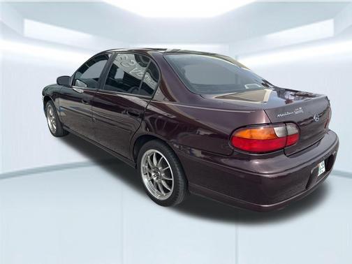2000 Chevrolet Malibu Base