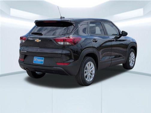 Mosaic Black Metallic 2026 Chevrolet Trailblazer LS