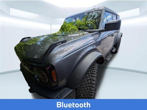CARBONIZED GRAY METALLIC 2024 Ford Bronco Wildtrak