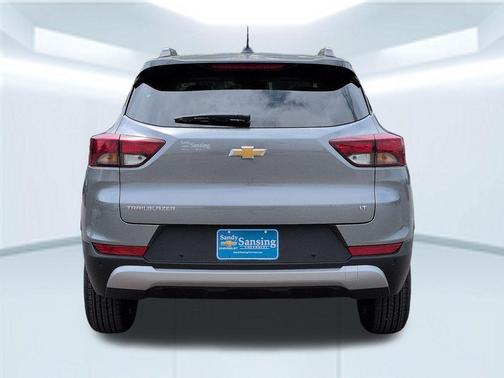 Sterling Gray Metallic 2026 Chevrolet Trailblazer LT