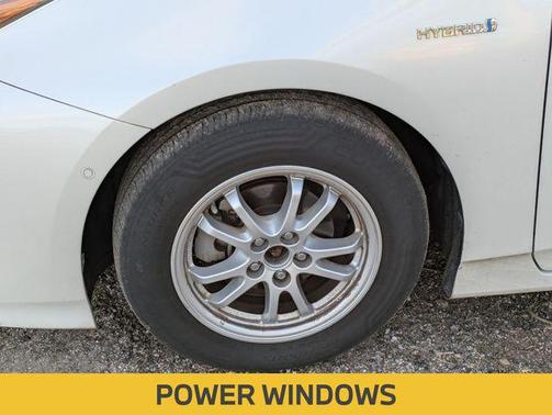 2017 Toyota Prius Three