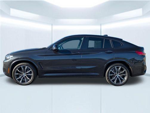 Dark Graphite Metallic 2022 BMW X4 M40i