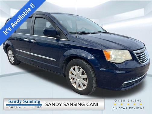 2015 Chrysler Town & Country Touring