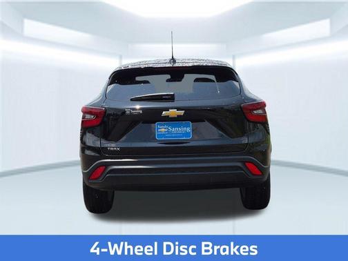 Mosaic Black Metallic 2026 Chevrolet Trax LS