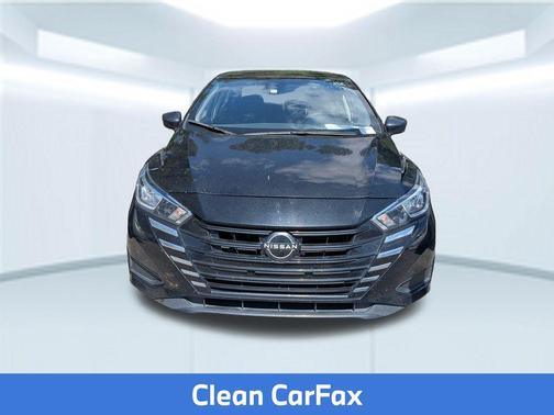 Super Black 2023 Nissan Versa 1.6 S