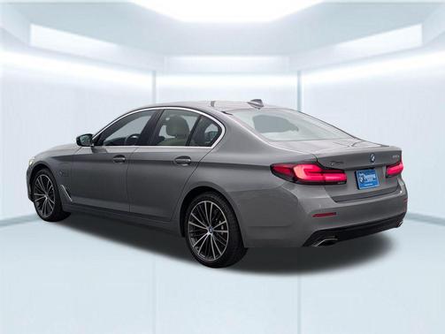 2023 BMW 530e Base