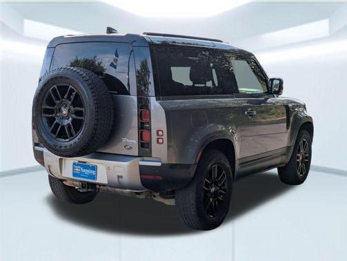 2023 Land Rover Defender 90 S