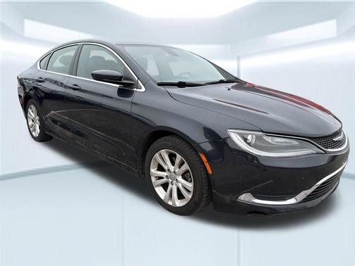 Maximum Steel Metallic Clearcoat 2017 Chrysler 200 Limited