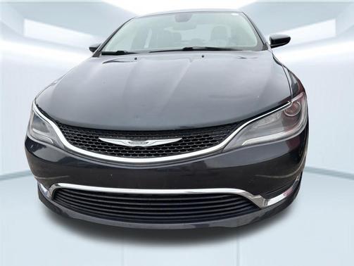 Maximum Steel Metallic Clearcoat 2017 Chrysler 200 Limited